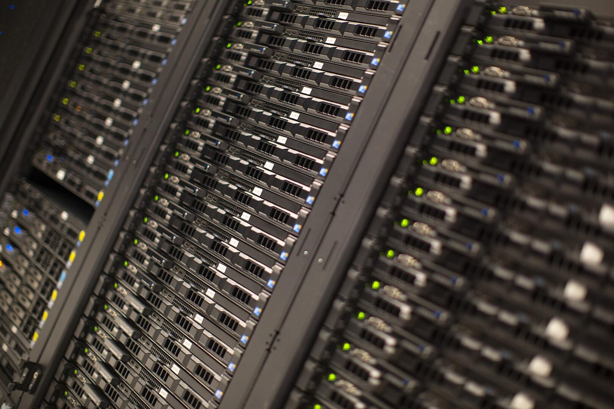 Servidores de la Fundación Wikimedia-wikipedia